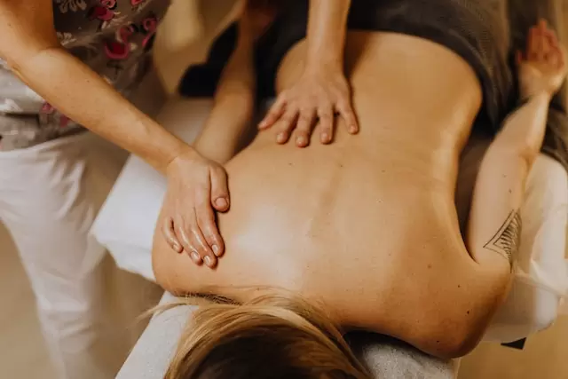 Back Massage Techniques & Tips